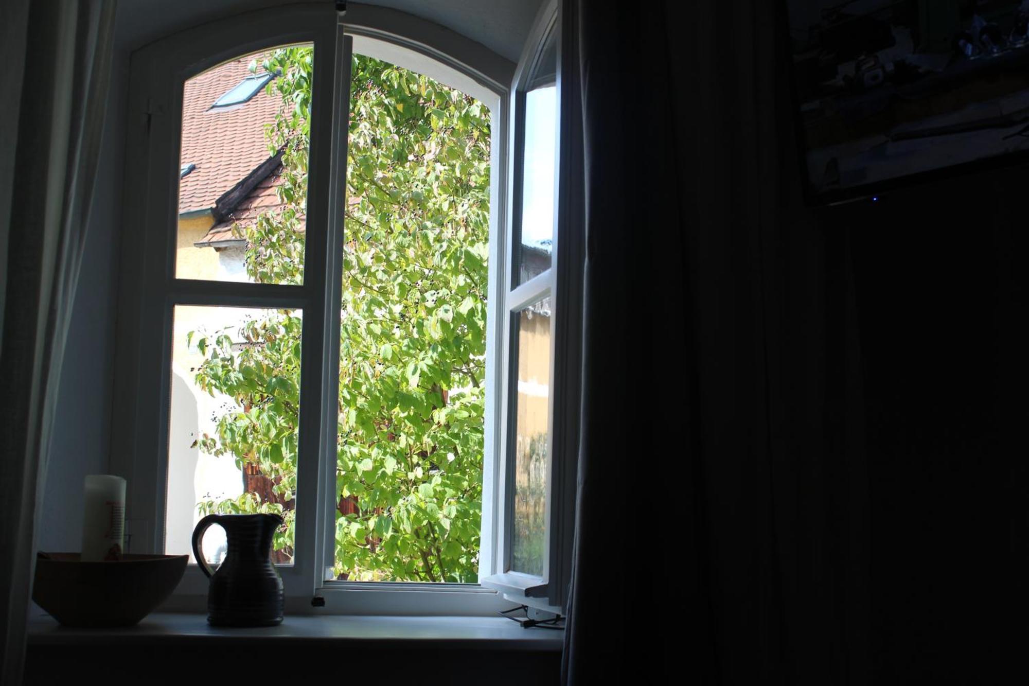 Ferienwohnung Im Historischen Ortskern Von คาลมุนซ์ ภายนอก รูปภาพ