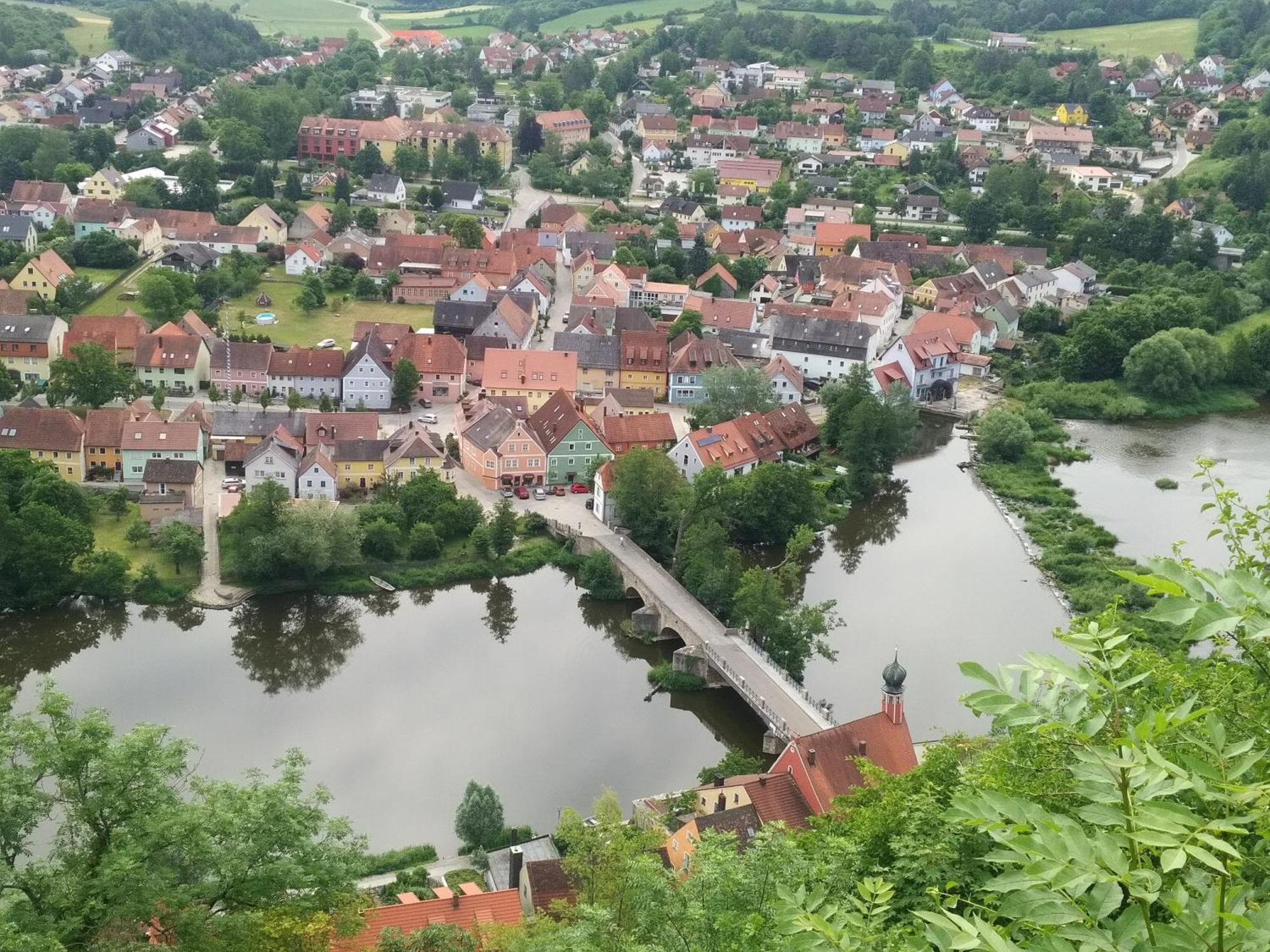 Ferienwohnung Im Historischen Ortskern Von คาลมุนซ์ ภายนอก รูปภาพ